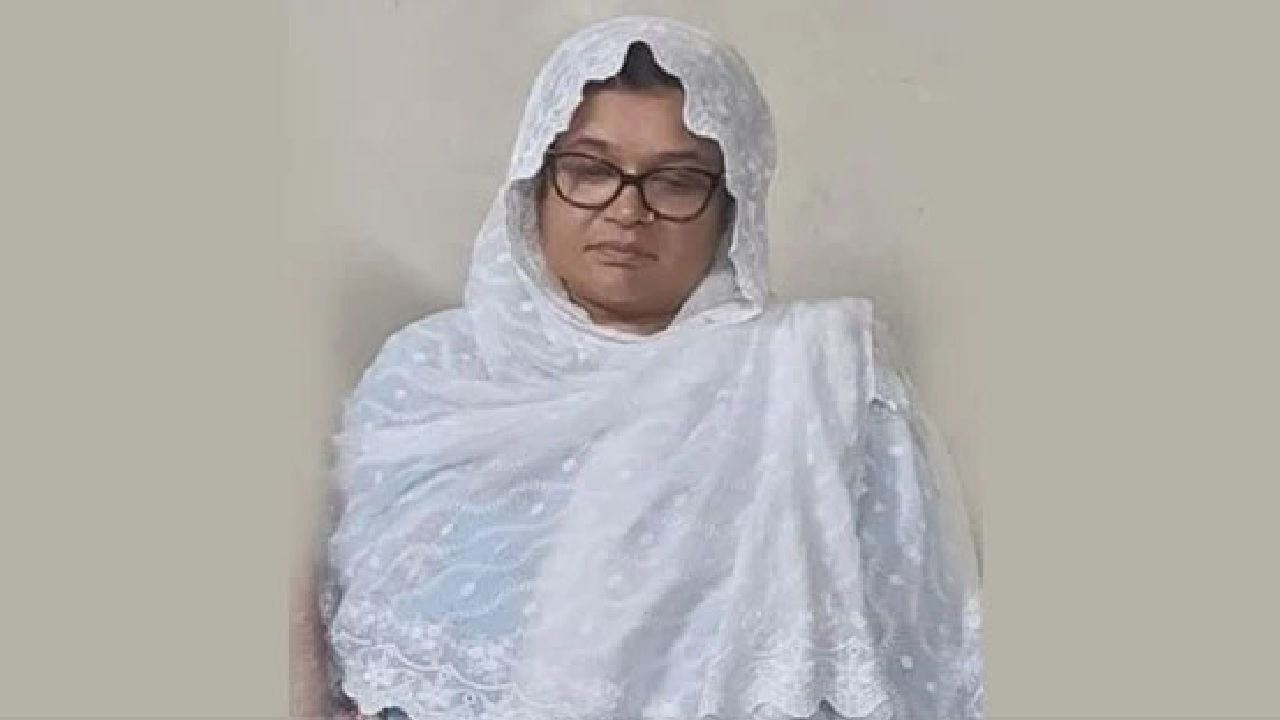 সংরক্ষিত আসনের সাবেক এমপি সেলিনা ইসলাম গ্রেফতার