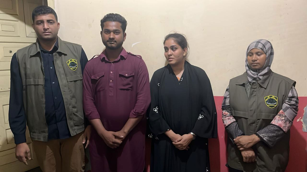 রাজধানীতে ৮ কেজি গাঁজাসহ দুই চিহ্নিত মাদক কারবারি গ্রেপ্তার