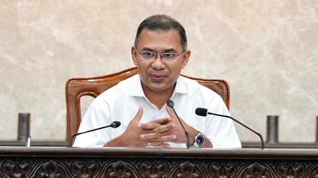 দুর্নীতি-সন্ত্রাসকে রাজনৈতিক পরিচয়ে বিবেচনা না করার নির্দেশ প্রধানমন্ত্রীর