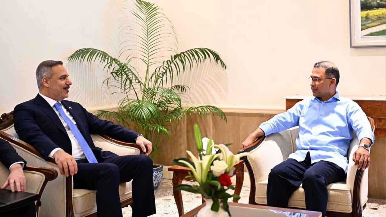 বাংলাদেশ-তুরস্ক বন্ধুত্ব আরও গভীর করার বার্তা তুর্কি মন্ত্রীর