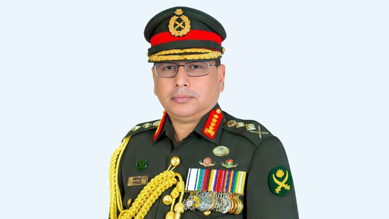 সরকারি সফর শেষে দেশে ফিরলেন সেনাপ্রধান