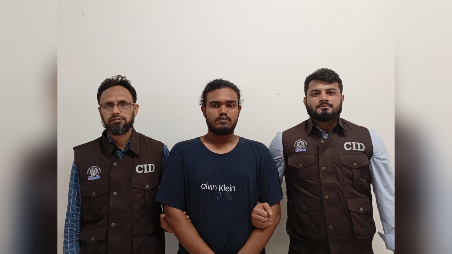 আতিফের কনসার্টের টিকিট প্রতারণা, গ্রেফতার অ্যাডমিন