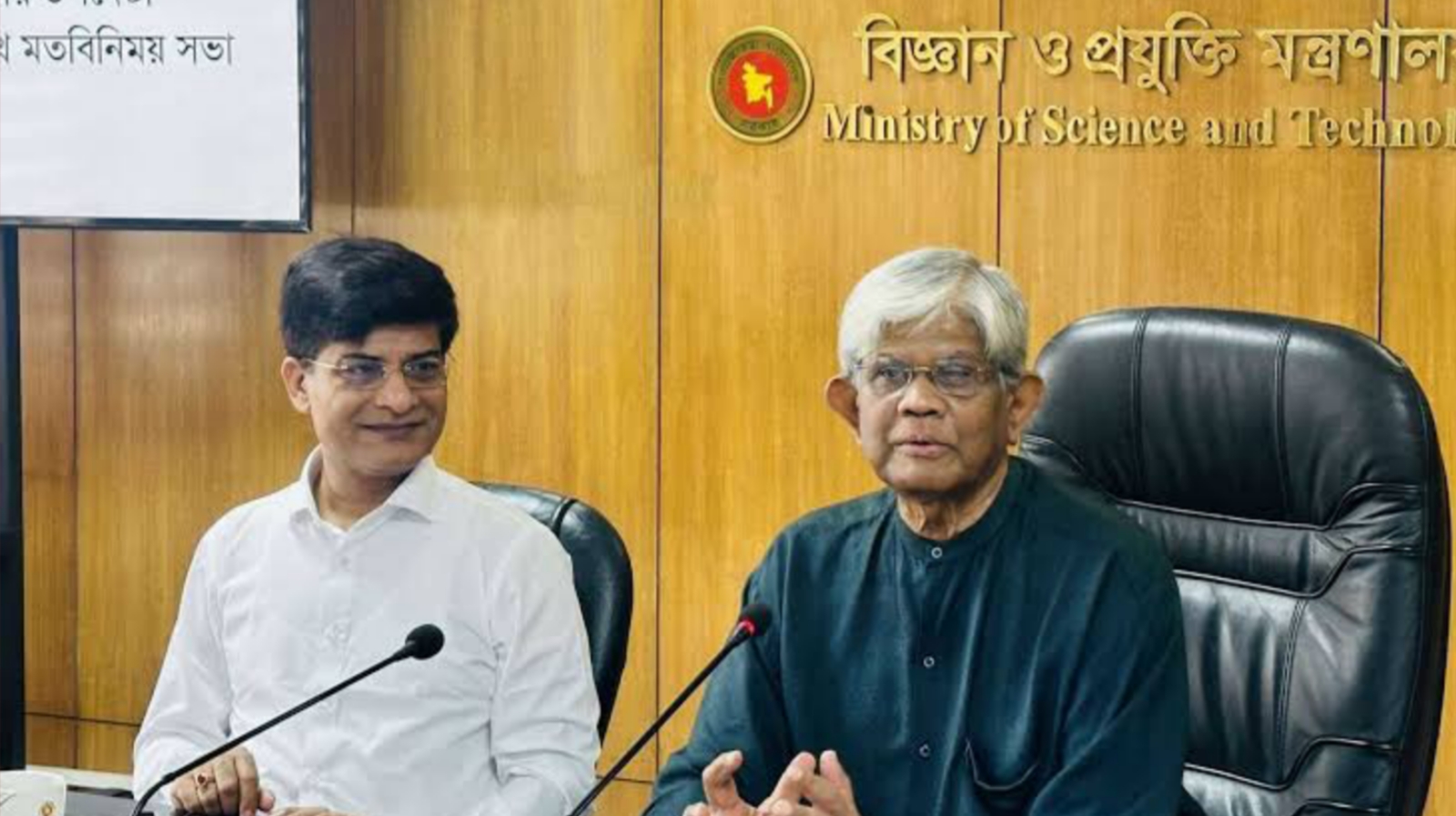 বাজারে একসঙ্গে সবকিছুর দাম কমে না: অর্থ উপদেষ্টা