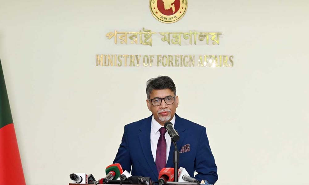 প্রধানমন্ত্রীর ভারত সফরের আগে অনুকূল পরিবেশ তৈরির অপেক্ষায় বাংলাদেশ   : পররাষ্ট্র মন্ত্রণালয়