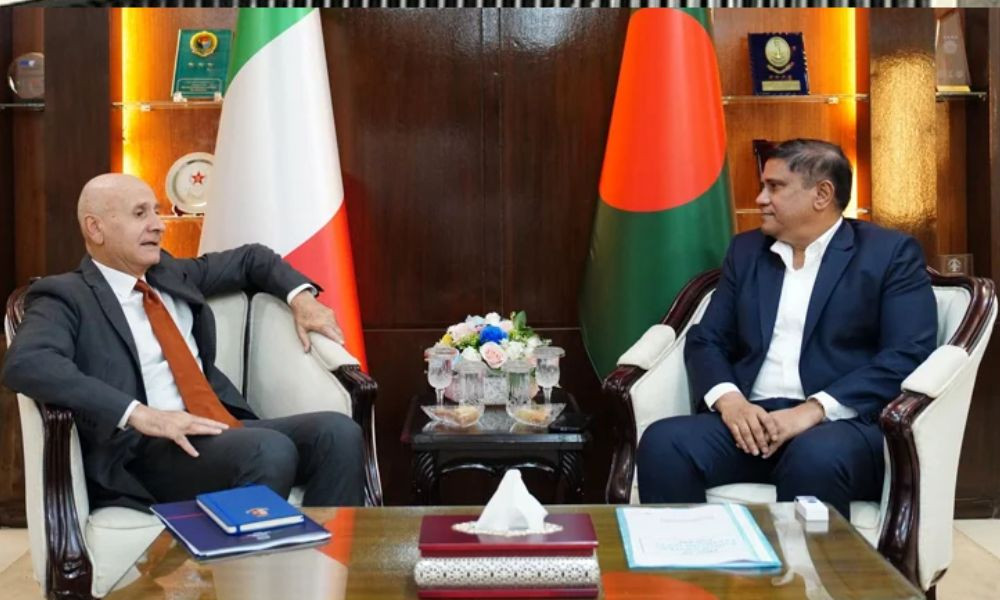 প্রধানমন্ত্রীর প্রতিরক্ষা উপদেষ্টার সঙ্গে ইতালির রাষ্ট্রদূতের সাক্ষাৎ
