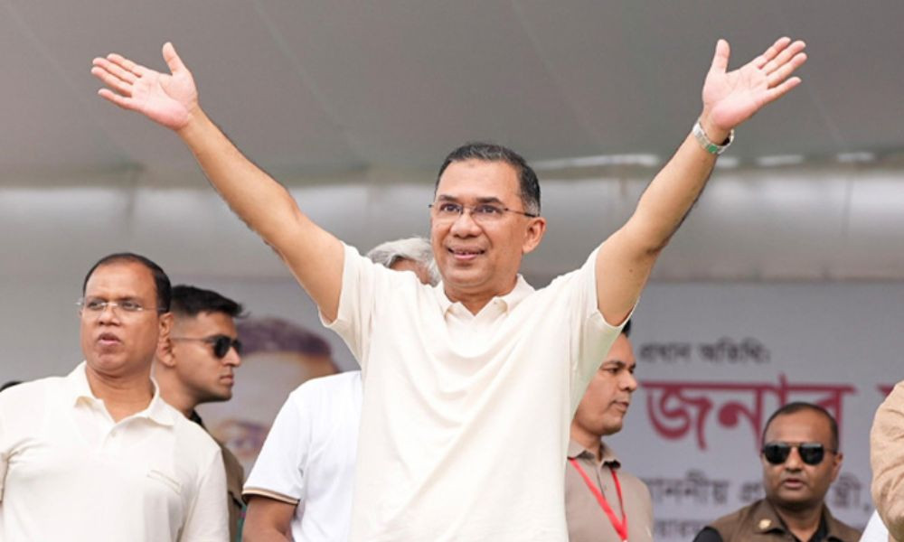 খুলনায় পৌঁছেছেন প্রধানমন্ত্রী