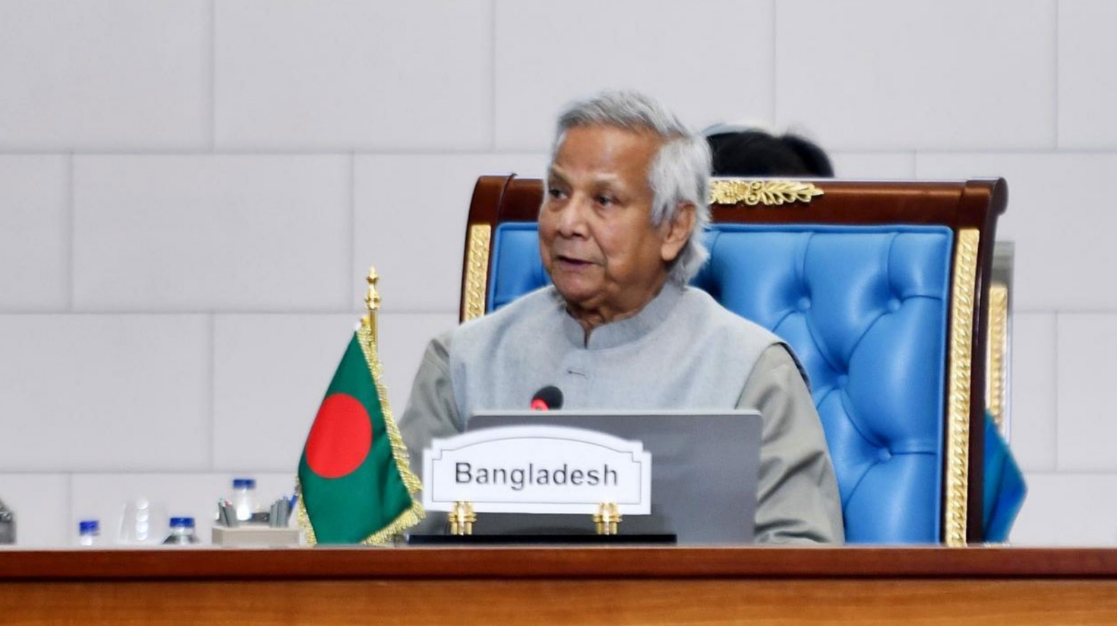 গাজায় ইসরায়েলি বর্বরতা বন্ধে সম্মিলিত পদক্ষেপের আহ্বান ড. ইউনূসের