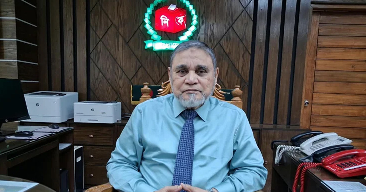 নভেম্বরে রাজনৈতিক দলগুলোর সঙ্গে সংলাপে বসবে ইসি