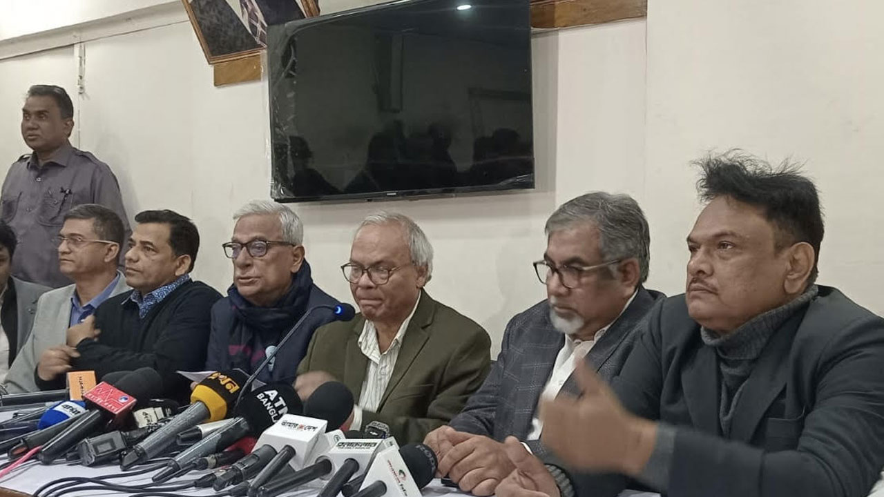 দ্রব্যমূল্যের ঊর্ধ্বগতি নিয়ন্ত্রণে অন্তর্বর্তী সরকার ব্যর্থ : রিজভী