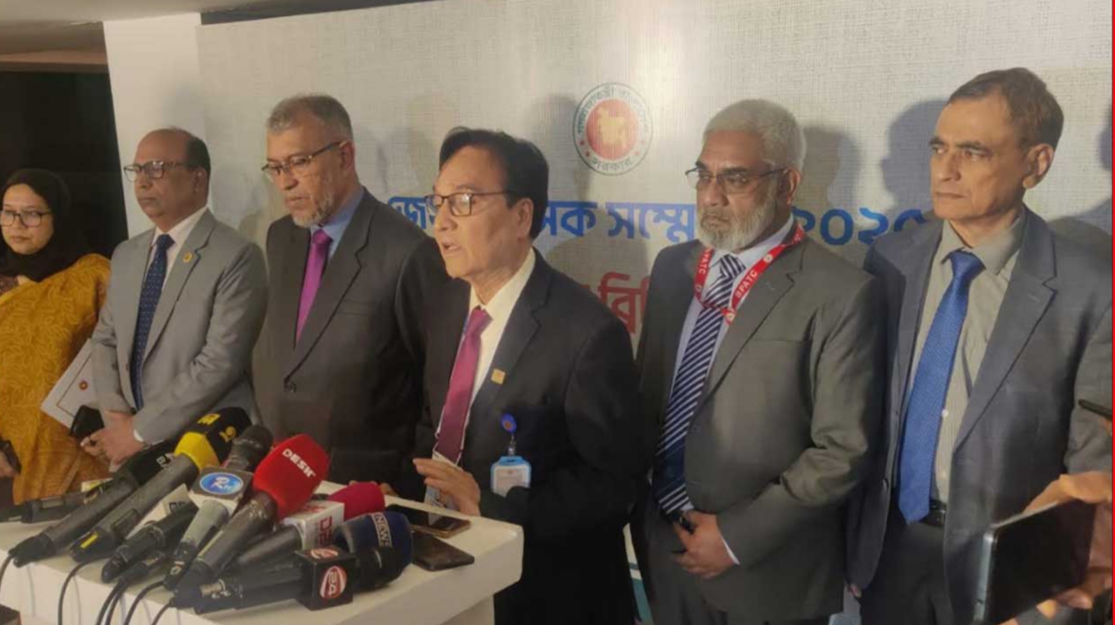 ডিসিরা উৎসাহের সঙ্গে জনগণকে সঙ্গে নিয়ে কাজ করবে : জনপ্রশাসন সচিব