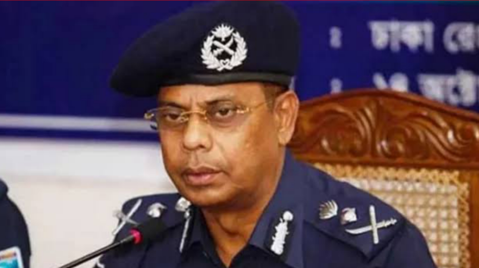 সাবেক আইজিপি শহীদুলের গোপন সম্পদের ২ বস্তা নথি উদ্ধার
