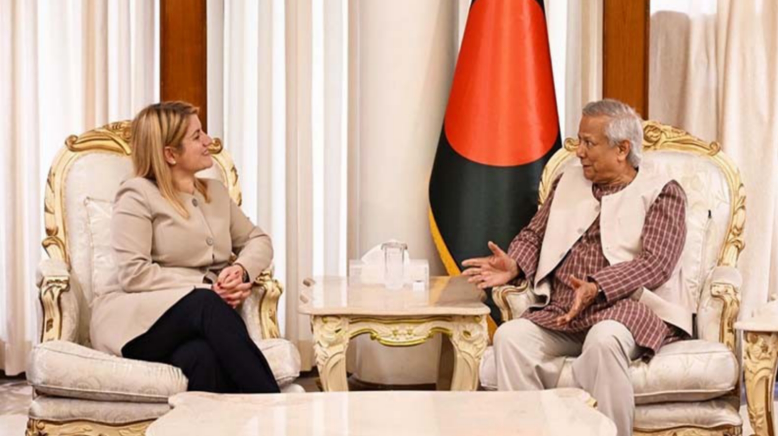 রাজনৈতিক-অর্থনৈতিক সংস্কারের প্রতি সমর্থন পুনর্ব্যক্ত ইতালির