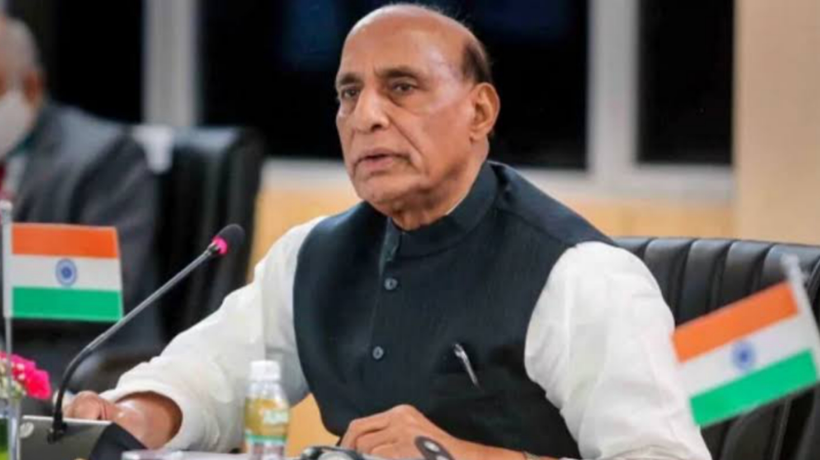 বাংলাদেশের সঙ্গে সুসম্পর্ক চায় ভারত : ভারত প্রতিরক্ষামন্ত্রী