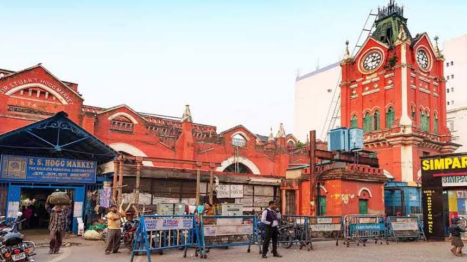 বাংলাদেশি পর্যটক না থাকায় কলকাতার ব্যবসায়ীদের মাথায় হাত