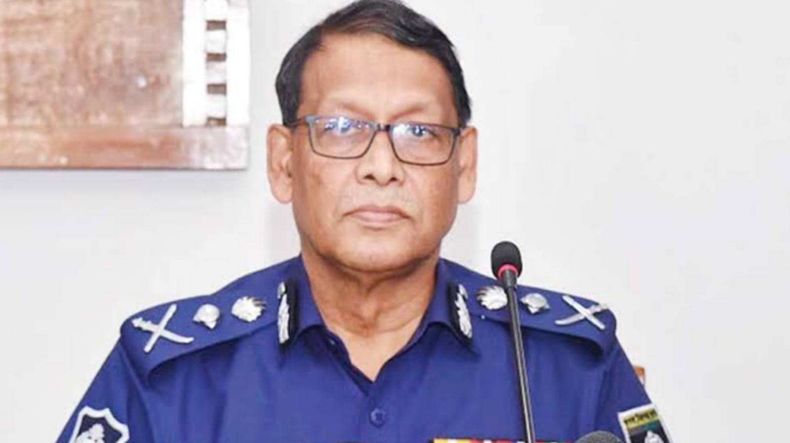 ব্যবসা প্রতিষ্ঠানে ভাঙচুরের ঘটনায় জড়িতদের গ্রেপ্তারের নির্দেশ আইজিপির