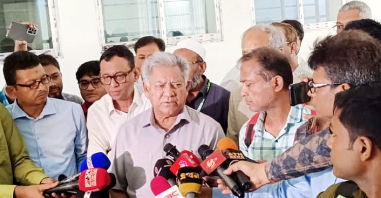 টাকা পাচার করায় কিছু কারখানা বন্ধ হয়েছে, এজন্য আমি দায়ী না : নৌপরিবহণ  উপদেষ্টা 