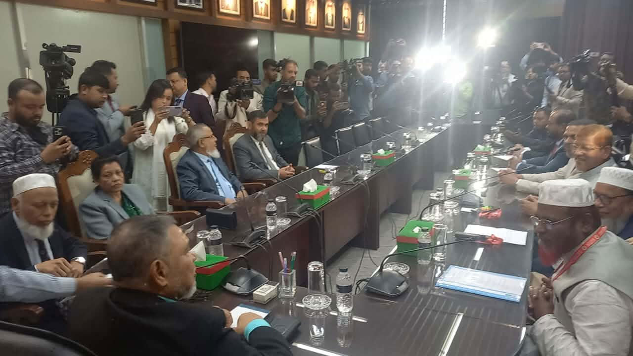 ইসির সঙ্গে বৈঠকে জামায়াতের প্রতিনিধি দল