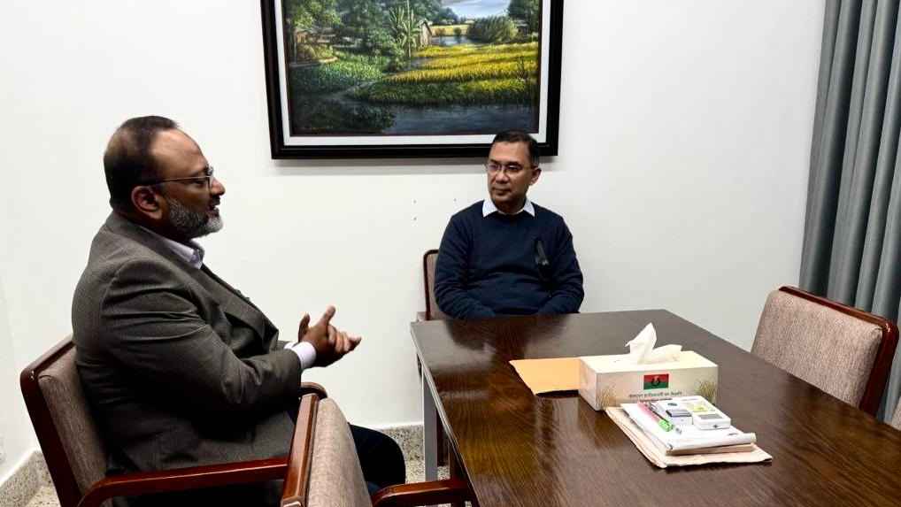 তারেক রহমানের সঙ্গে ঢাবি উপাচার্যের সাক্ষাৎ