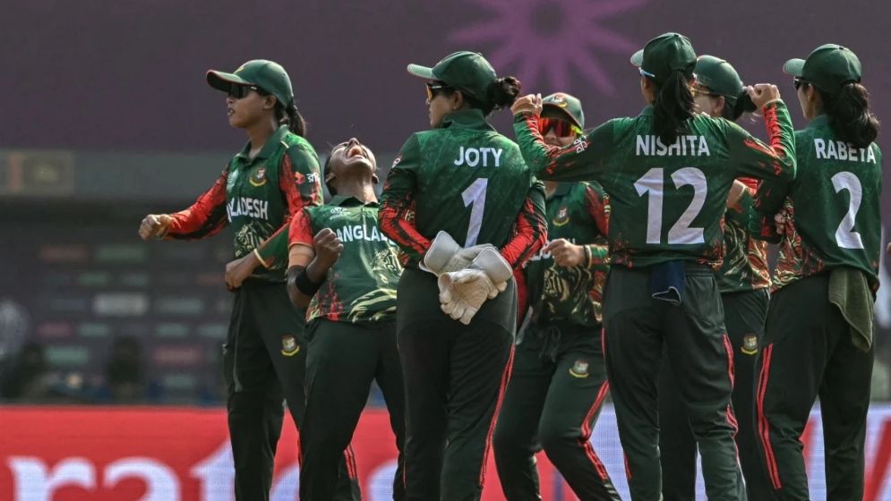 থাইল্যান্ডকে উড়িয়ে সুপার সিক্স শুরু বাংলাদেশের