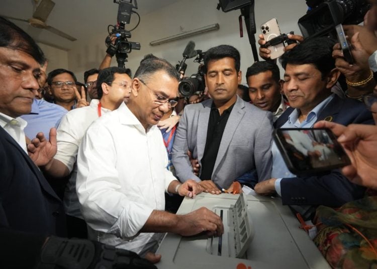 গুলশানে ভোট দিলেন তারেক রহমান