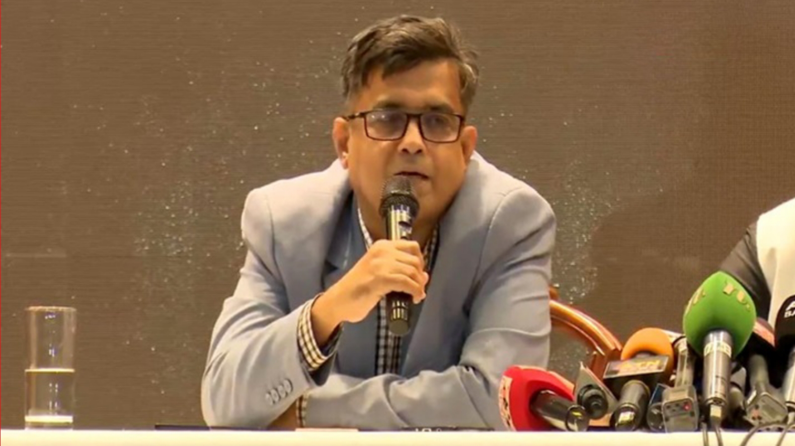 অন্তর্বর্তী সরকারে সীমাবদ্ধতা নিয়ে যা বললেন প্রেস সচিব