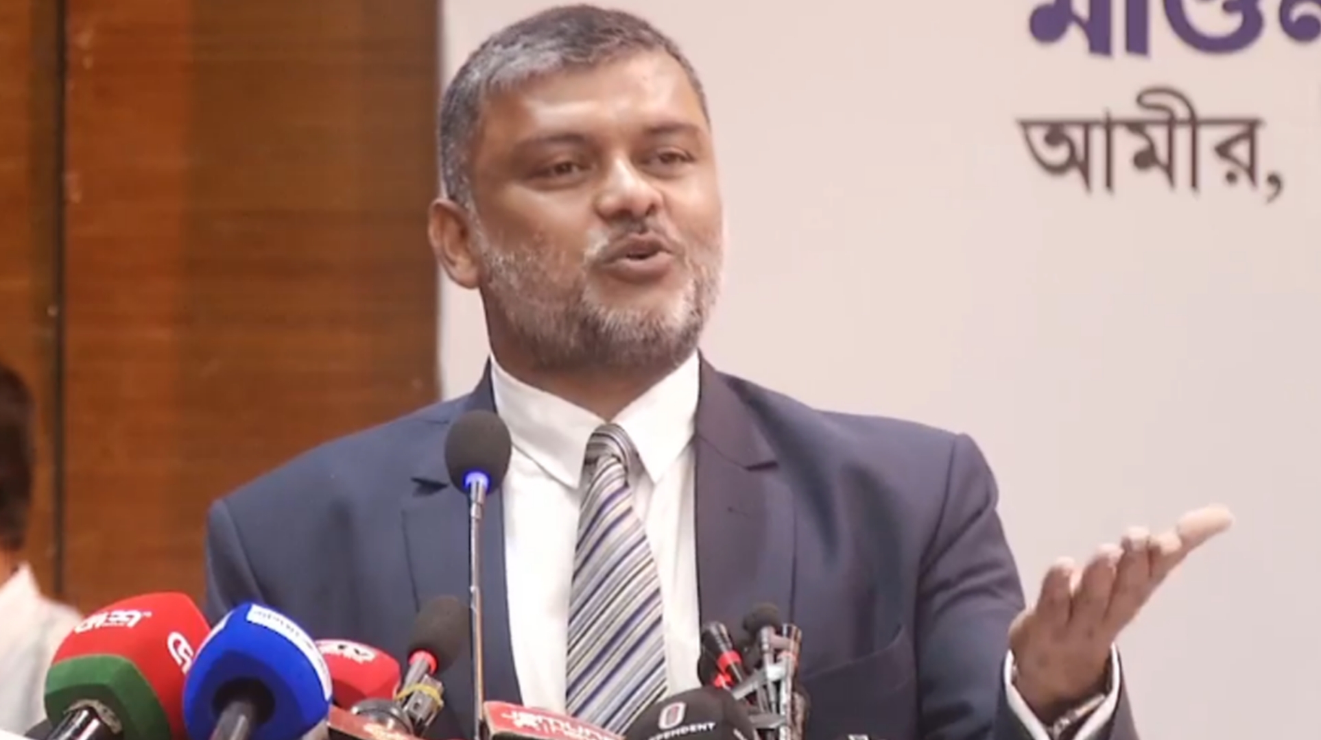 গণভোটের রায় না মানলে সংকটে পড়বে দেশ: শিশির মনির