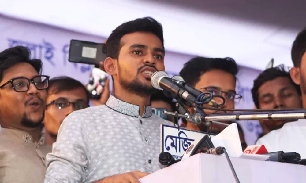 জনগণের ম্যান্ডেটই ক্ষমতায় আসার একমাত্র অবলম্বন : আসিফ মাহমুদ
