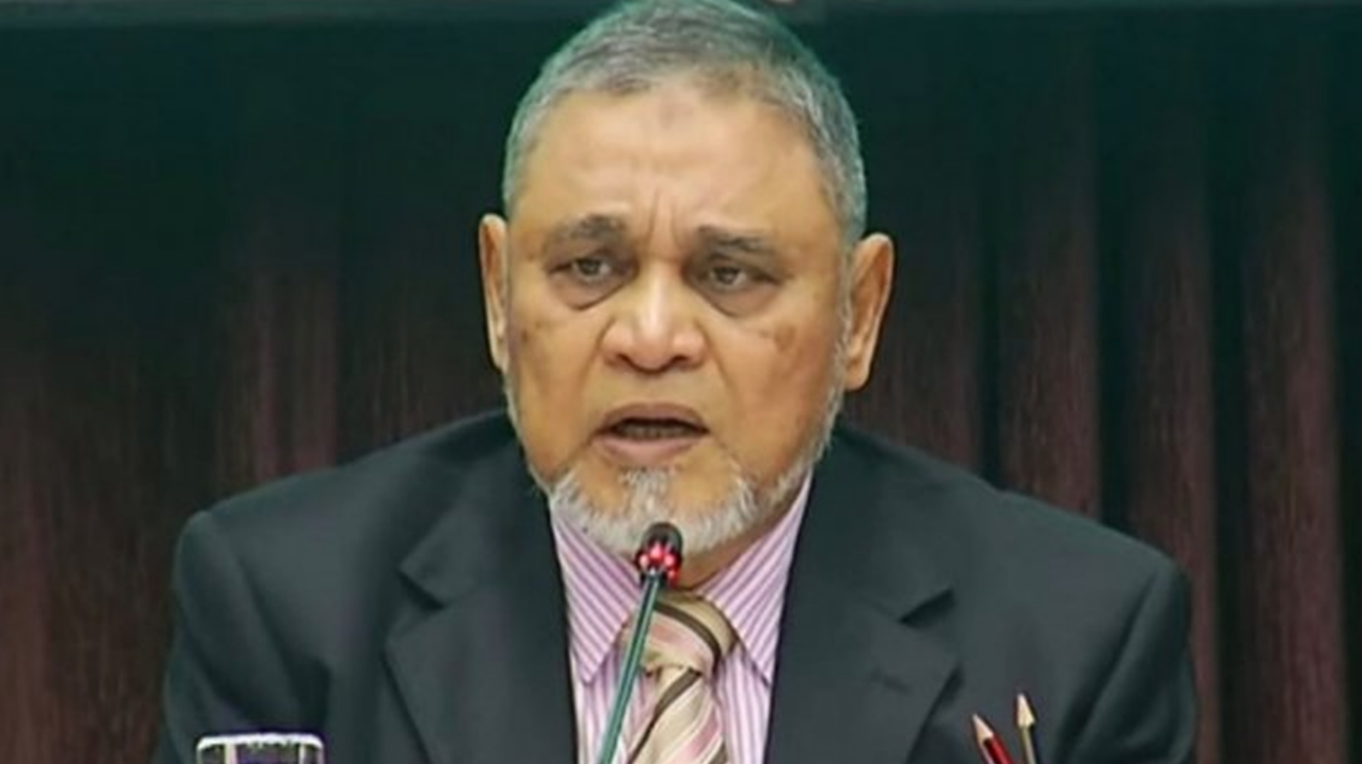 মিটিং শেষে পাটওয়ারীর গালি, প্রতিক্রিয়ায় যা বললেন সিইসি