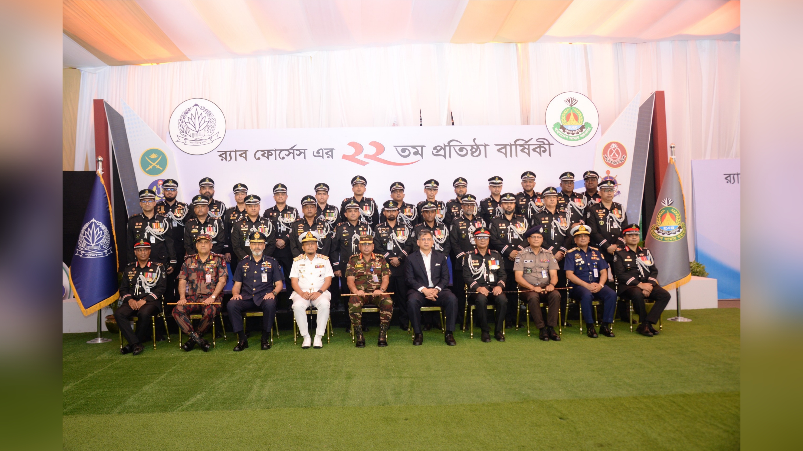 র‍্যাবকে জনবান্ধব বাহিনী হিসেবে পুনর্গঠন করা হবে : স্বরাষ্ট্রমন্ত্রী